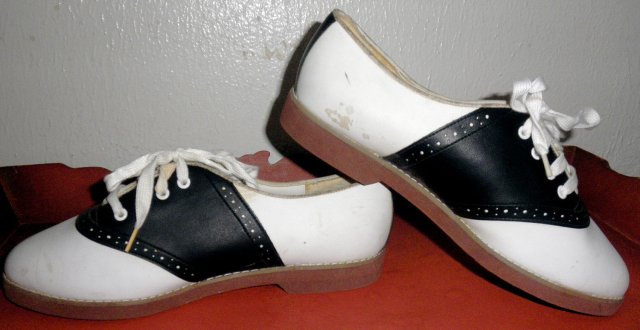 saddle shoes